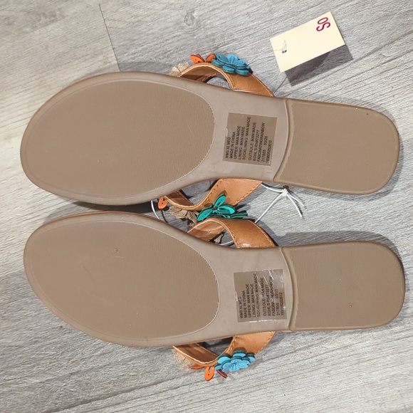 Floral Sandals - Picture 3 of 3